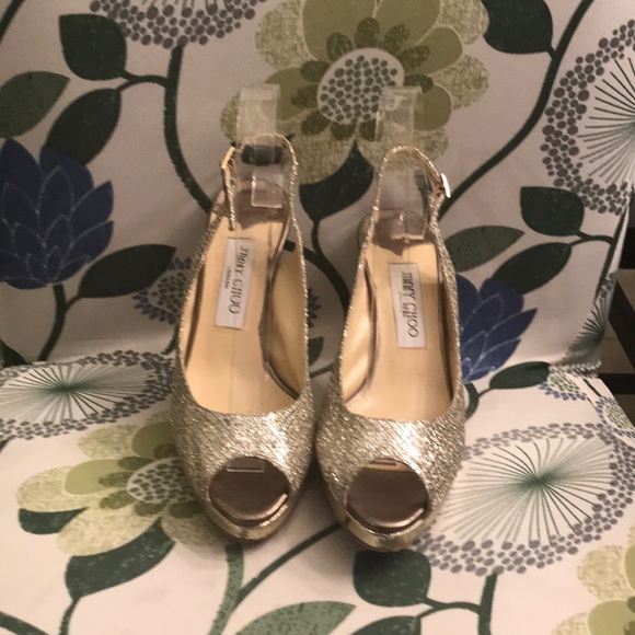 Jimmy Choo Shoes - Euc Jimmy Choo glitter gold Slingback heels